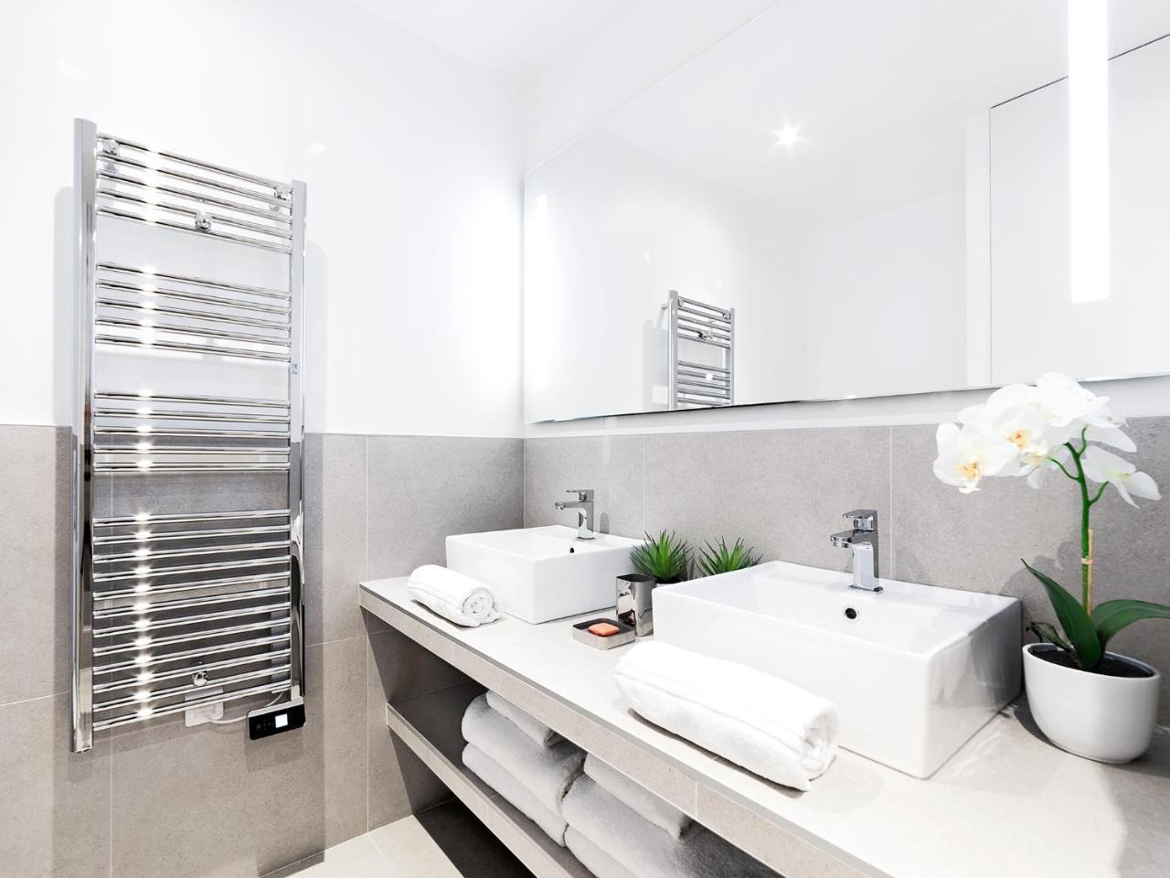 Livinparis - Luxury 3 Bedrooms Republique I エクステリア 写真
